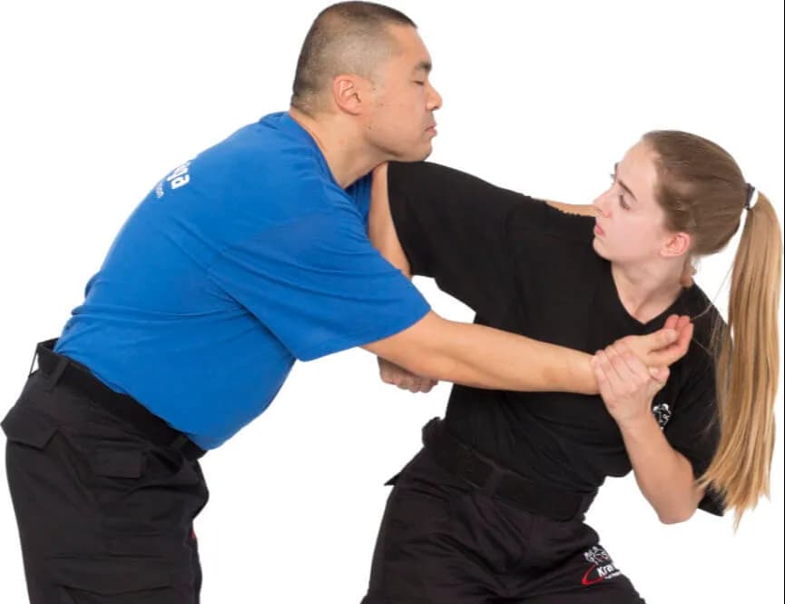 Cours Krav Maga: dès 18 ans